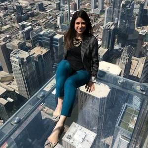 Meet your Posher, Lisa